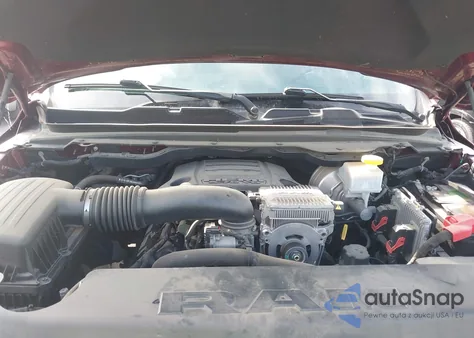 2020 Ram 1500 Laramie 4X4 5'7 Box z USA, uszkodzony, nr VIN 1C6SRFJT4LN365581